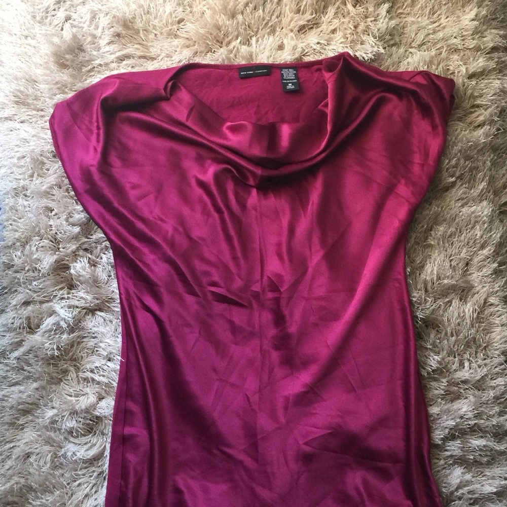 New York & Company Satin FRONT DRESS Size M!